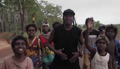 [Vidéo] Baker Boy est le premier artiste aborigène à rapper en langue