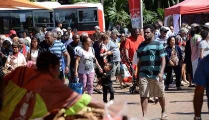 Le Jeudi des îles prolongé jusqu'à 20 heures, place des Cocotiers