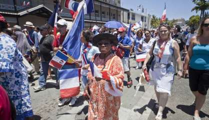 Vidéo : Une marche pour rester français