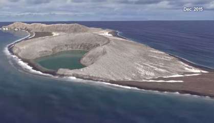 [VIDÉO] La naissance de la plus jeune île du monde, aux Tonga