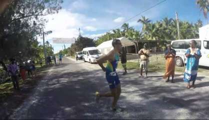 [VIDÉO] Jérémy Obozil en patron au triathlon d'Ouvéa