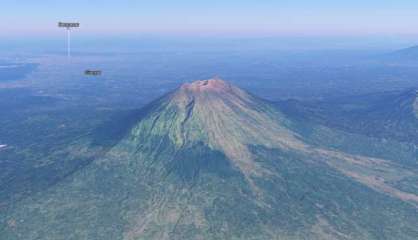 Volcan en activité à Bali, plus de 34 000 personnes évacuées