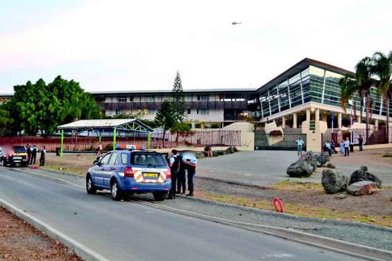 Bagarre devant le lycée du Grand Nouméa : 35 gendarmes mobilisés