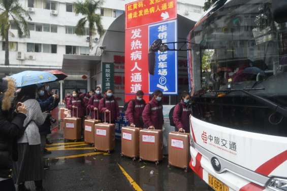 Covid: Hong Kong autorise en urgence le personnel médical de Chine continentale à exercer sur son territoire