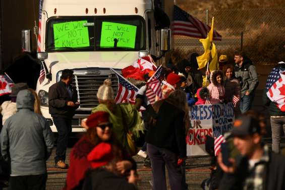 Californie: des routiers forment un 