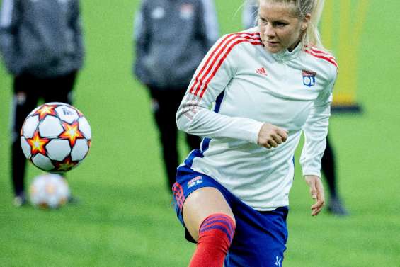 Foot: la star norvégienne Ada Hegerberg de retour en sélection après cinq ans d'absence