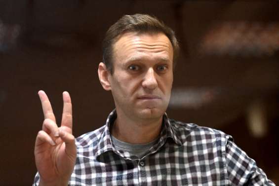 Le parquet russe réclame 13 ans de prison pour l'opposant Navalny 