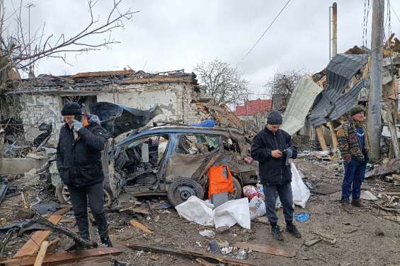 Ukraine: prise de Kherson par l'armée russe, discussions sur un cessez-le-feu