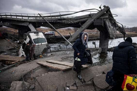 Reprise des pourparlers Russie-Ukraine, la guerre touche l'Ouest ukrainien