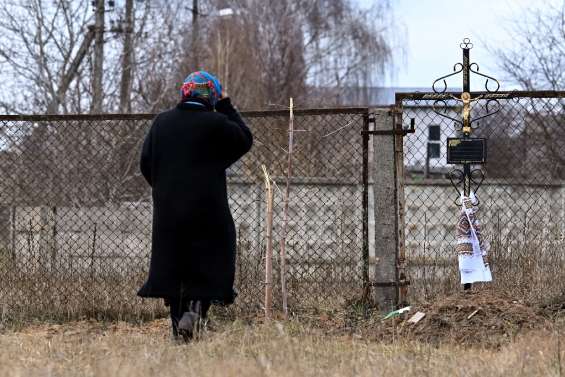 Au nord de Kiev, une ville en ruines après le départ des Russes