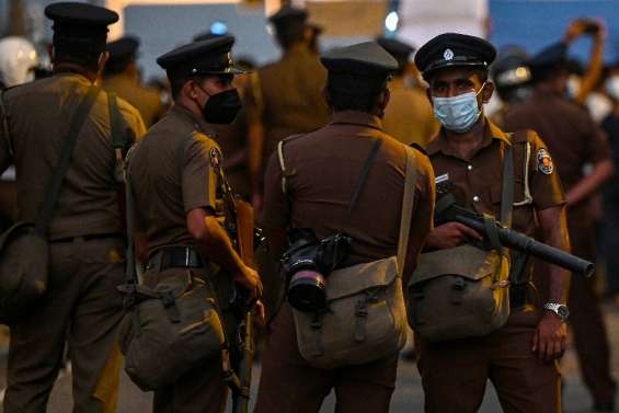 Troubles au Sri Lanka: un nouveau gouvernement et des manifestations attendus