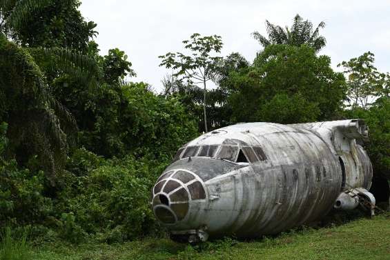 En Côte d'Ivoire, une deuxième vie pour des avions au rebut