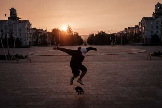 Sur le front ukrainien, Roman, skateur devenu 