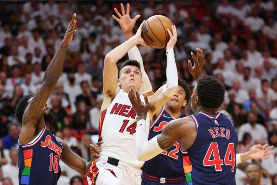 Play-offs NBA: le Heat et les Suns déjà trop chauds pour les Sixers et les Mavs