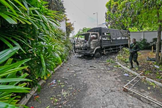 Sri Lanka: l'armée et la police déployées pour faire respecter le couvre-feu