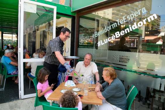 Sur la côte espagnole, le manque de personnel met le tourisme sous pression