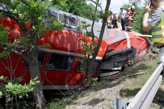 Le déraillement d'un train dans les Alpes allemandes fait 4 morts et 30 blessés