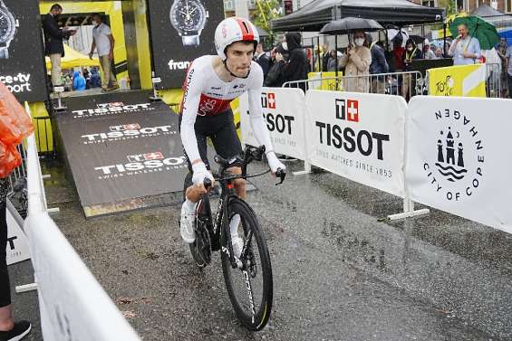 Tour de France: abandon forcé à cause du coronavirus pour Guillaume Martin