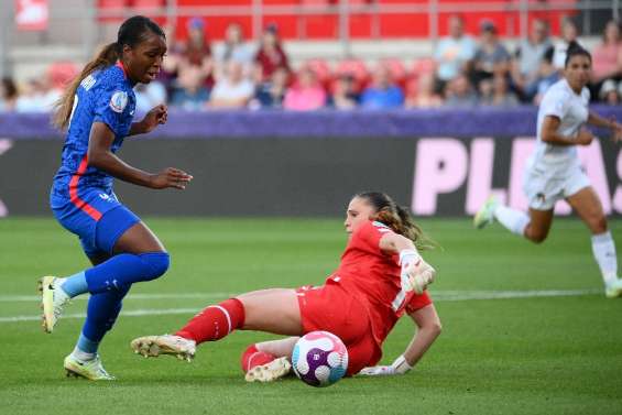 Euro: les Bleues intenables frappent un grand coup d'entrée