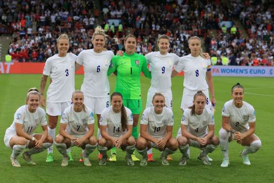 Euro féminin: l'Angleterre veut aller au bout de son rêve, l'Allemagne retrouver sa gloire