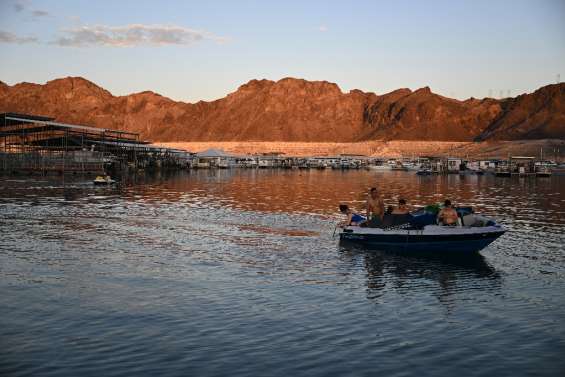 Sécheresse exceptionnelle: le moral des plaisanciers du lac Mead touche le fond