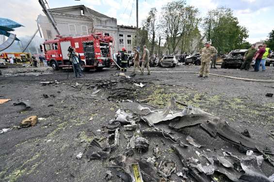 Ukraine: Moscou affirme avoir visé une réunion militaire à Vinnytsia