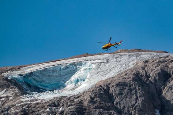 Glacier en Italie: les recherches de survivants continuent, sans grand espoir