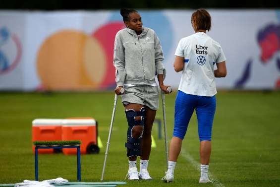 Euro: l'acte II des Bleues débute sans Katoto