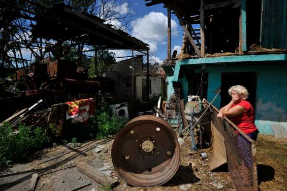 Ukraine : accord sur l'exportation des céréales, poursuite des bombardements