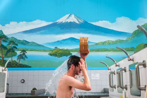 Au Japon, des bains publics se réinventent pour se maintenir à flot