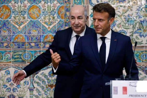 Macron poursuit sa visite en Algérie pour 