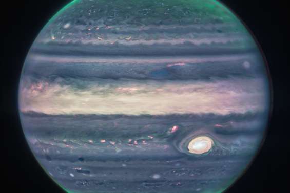 Le télescope James Webb révèle des images inédites de Jupiter