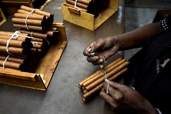 Cuba: la fabrique des cigares de Castro perpétue la tradition d'excellence