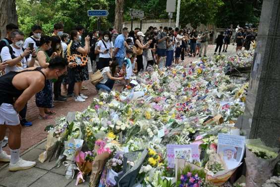 Hong Kong: longue file d'attente pour un dernier hommage à Elizabeth II