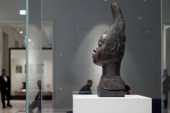 Des bronzes exposés une dernière fois à Berlin avant leur restitution au Nigeria