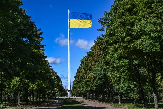 L'Ukraine accuse l'armée russe d'avoir bombardé le site d'une centrale nucléaire