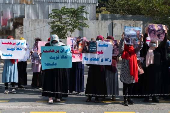 Afghanistan: des talibans tirent en l'air pour disperser une manifestation de soutien aux femmes iraniennes