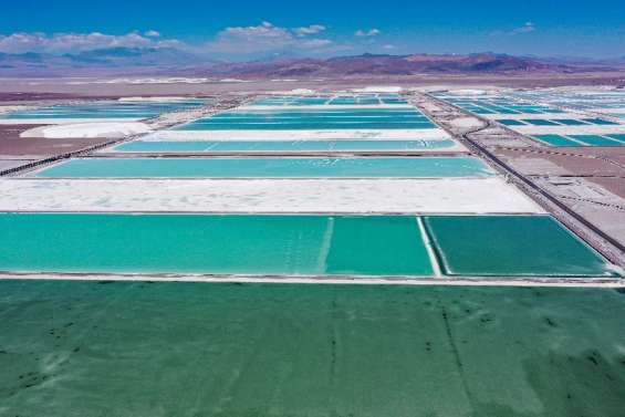 L'extraction de lithium en Amérique du Sud, entre espoirs et désillusions