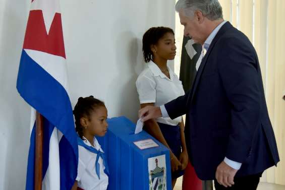 Cuba a voté aux municipales, l'opposition dénonce des 