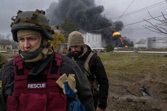 Libérée, la ville ukrainienne de Kherson maintenant sous les obus des Russes
