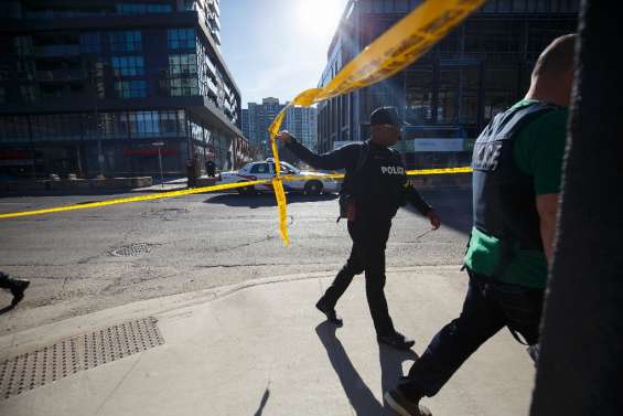 Canada: cinq morts dans une fusillade dans la banlieue de Toronto (police)