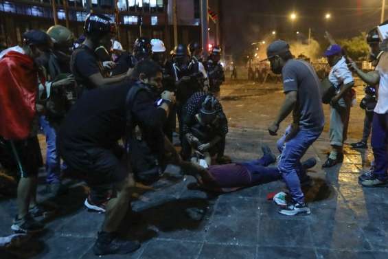 Les manifestations se poursuivent au Pérou après un nouveau mort