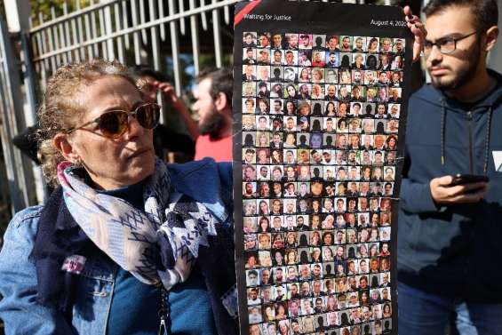 Explosion au port de Beyrouth: sit-in de soutien au juge chargé de l'enquête