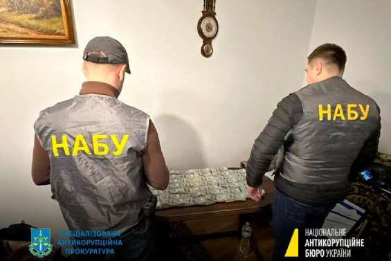 Ukraine: renvois en cascade face au premier scandale de corruption depuis l'invasion russe