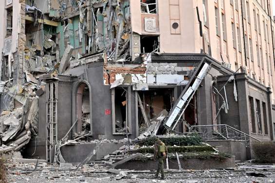 Ukraine: frappes russes sur Kiev, Poutine revendique la 