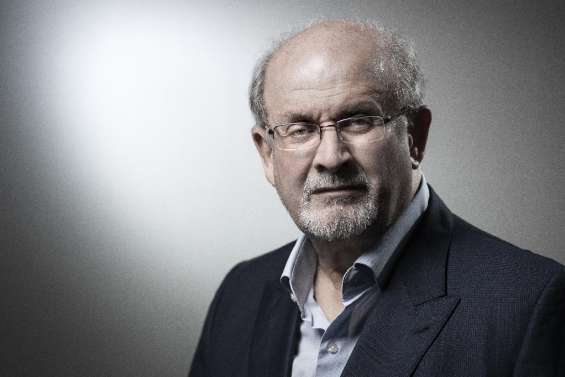 Six mois après une attaque au couteau, Salman Rushdie confie avoir beaucoup de mal à écrire