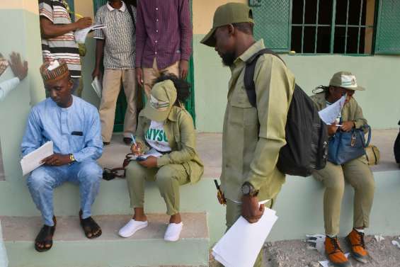 Le Nigeria élit son président sur fond d'insécurité et de crise économique