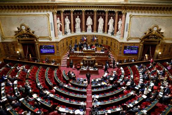 Retraites: les débats s'engagent devant le Sénat, droite et gauche s'affrontent