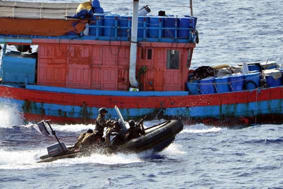 Trois bateaux pirates vietnamiens arraisonnés dans la ZEE