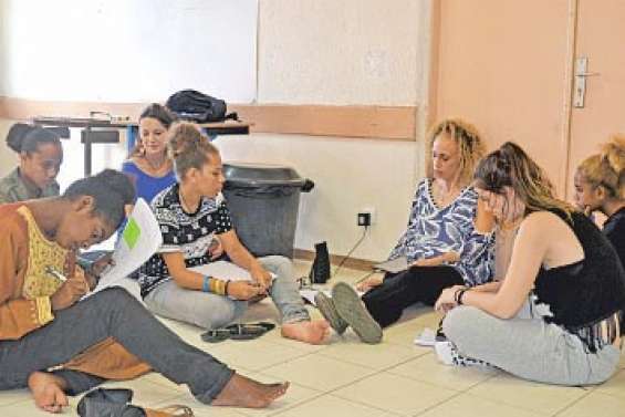 Le lycée Do-Kamo entre dans la danse